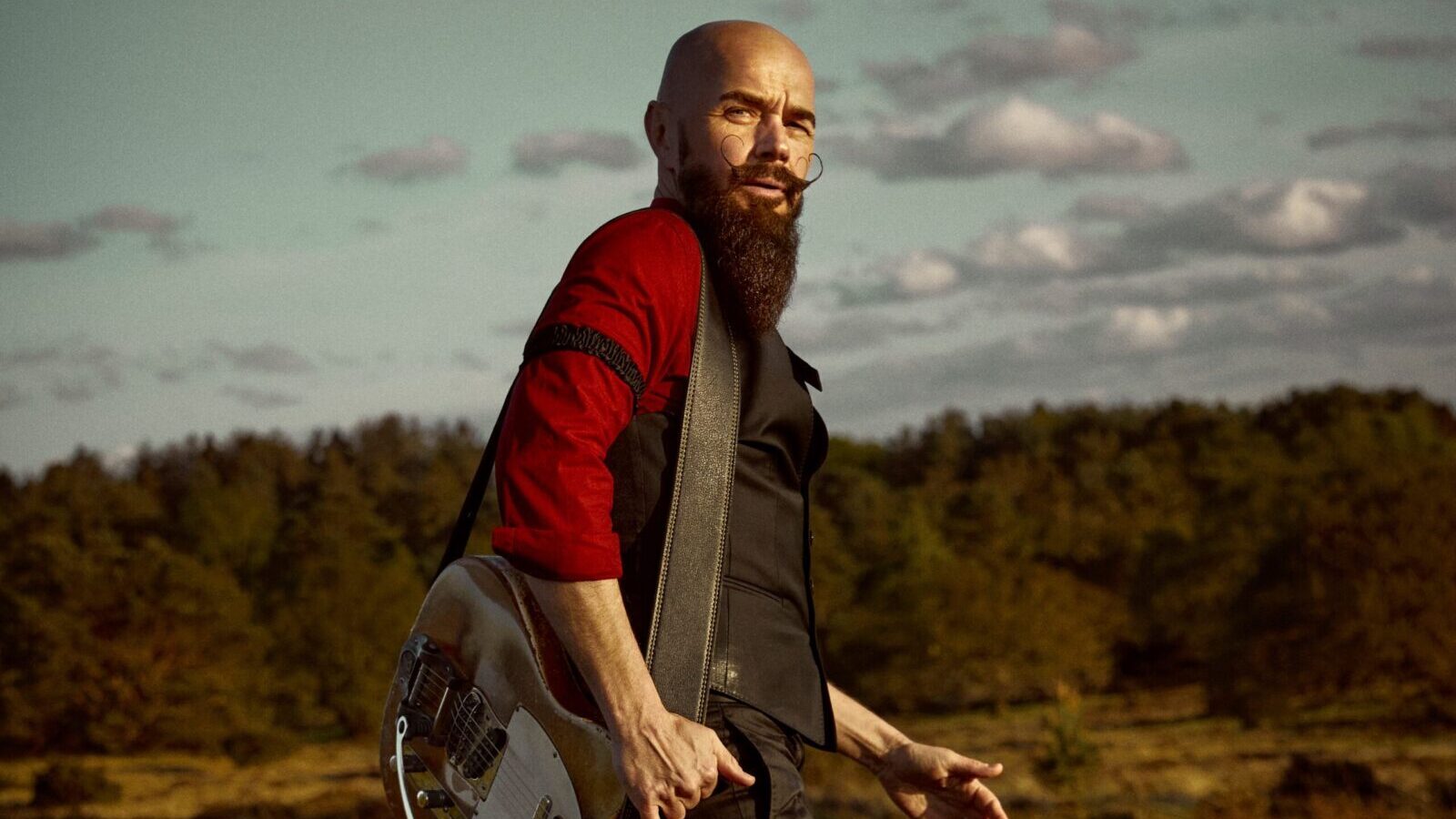 Gratis - Mika Vandborg - Pop up koncert 29. april kl. 17:30