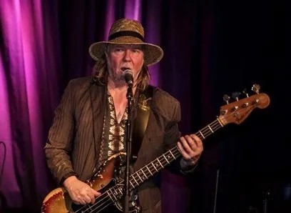 Nello & The Helping Hand Blues Band 05. marts kl. 20:00