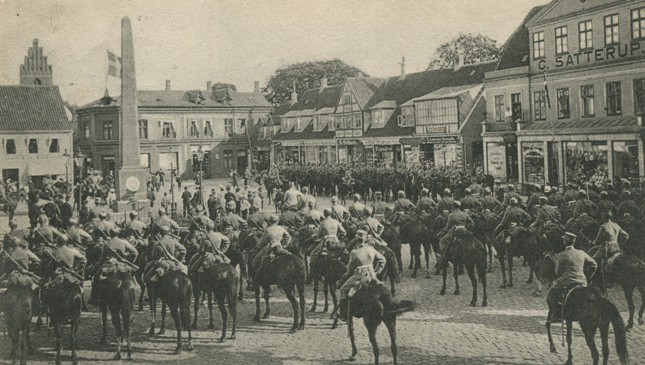 Parade ved Axeltorv   645365(1)