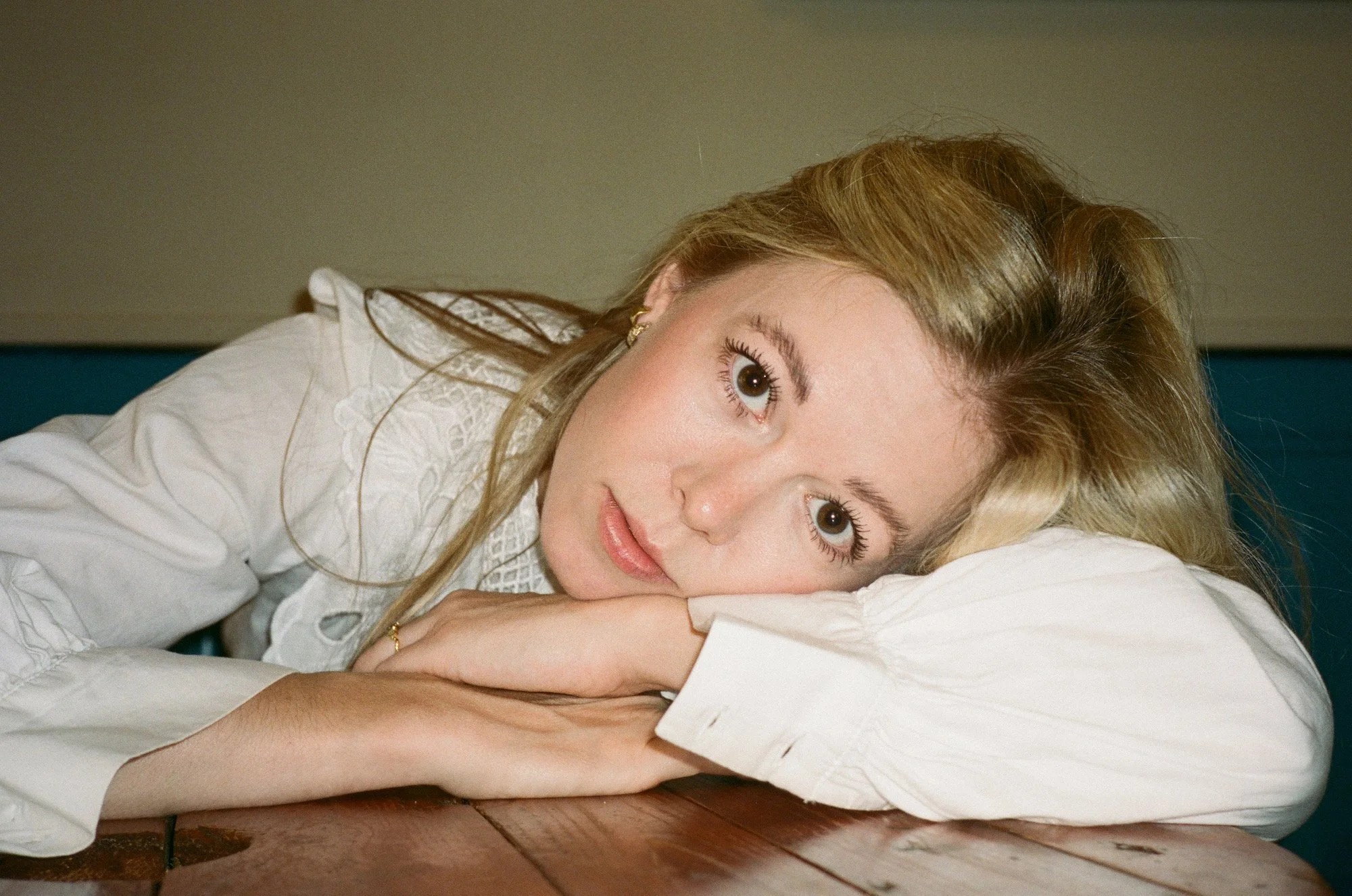 Simone Tang 18. november kl. 20:00