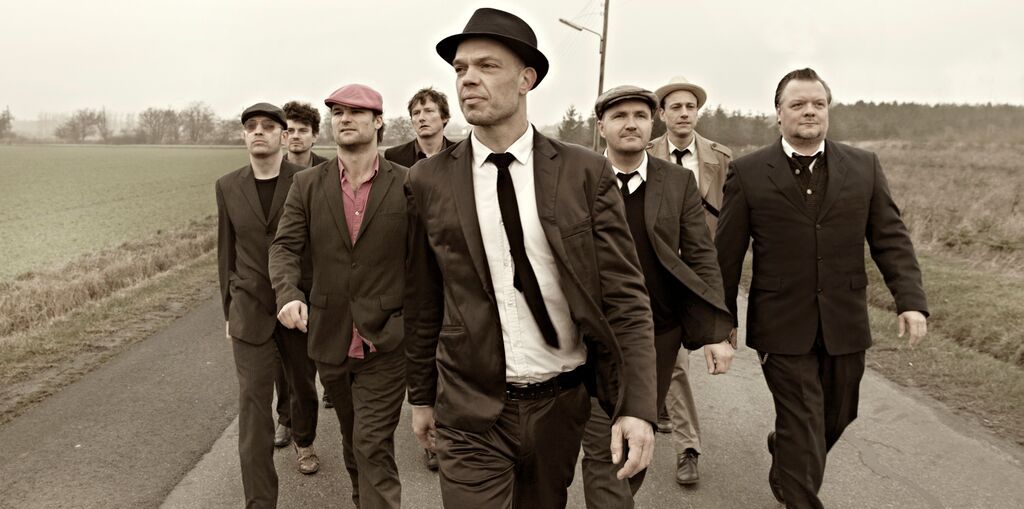 Thorbjørn Risager & The Black Tornado 27. september kl. 21:30