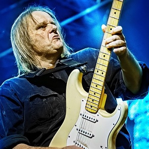 Walter Trout 05. november kl. 21:00