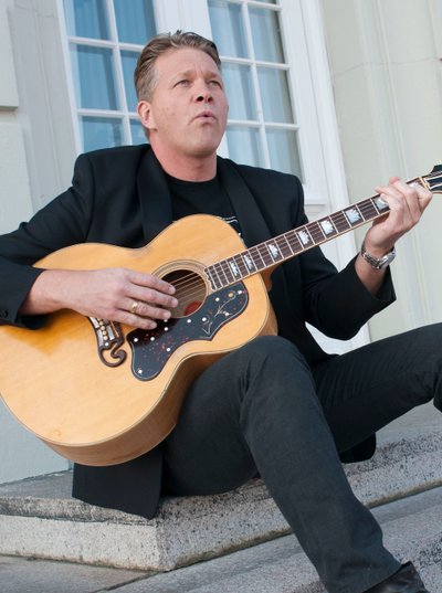 Fødseldagsfest - 105 år 30. april kl. 18:00